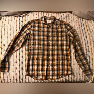 Men’s American Eagle button up shirt